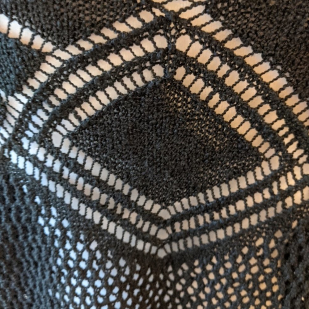 Hooked Up by IOT Crocheted Cardigan EUC - Picture 10 of 10